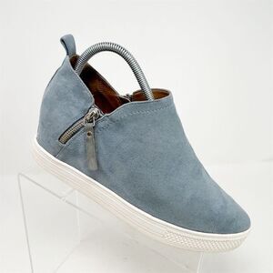 Susina Women's Light Sky Blue Wedge Fashion Sneakers Size 9 Casual Zip Closure